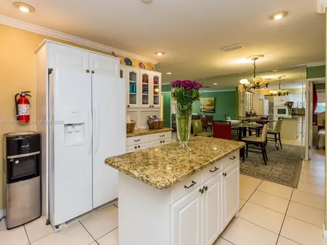 5524 Garfield Street Hollywood FL 33021