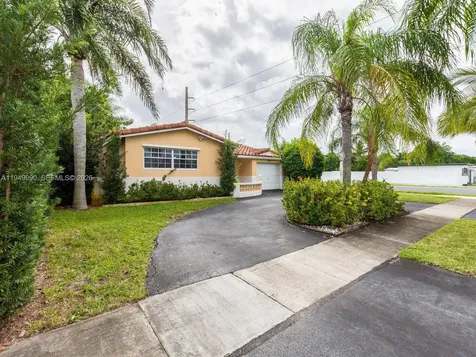 5524 Garfield Street Hollywood FL 33021