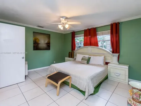 5524 Garfield Street Hollywood FL 33021