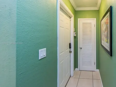 5524 Garfield Street Hollywood FL 33021