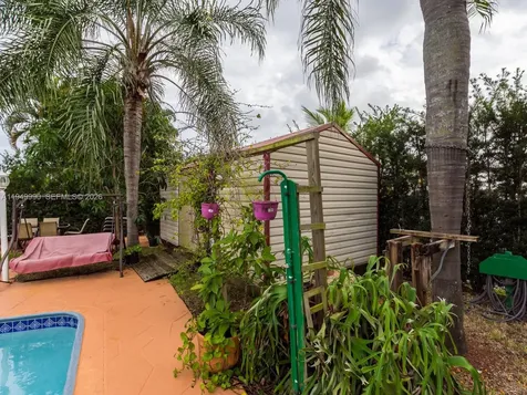 5524 Garfield Street Hollywood FL 33021