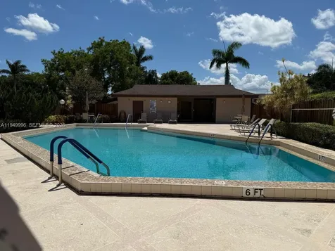 4690 S Fountains Drive S Lake Worth FL 33467