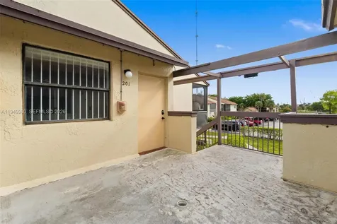 475 NW 210th Street Miami Gardens FL 33169