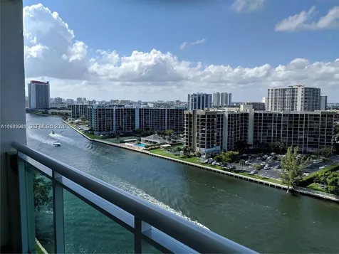 3000 S Ocean Drive Hollywood FL 33019