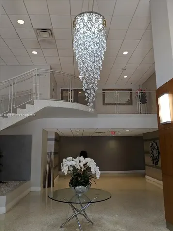 3000 S Ocean Drive Hollywood FL 33019