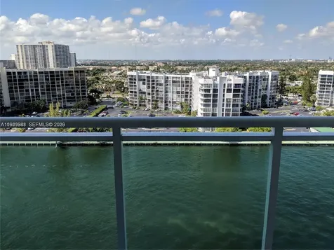 3000 S Ocean Drive Hollywood FL 33019