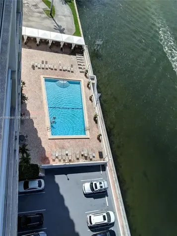 3000 S Ocean Drive Hollywood FL 33019