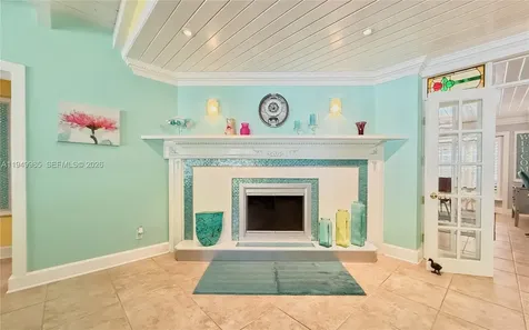 19280 SW 304th Street Homestead FL 33030