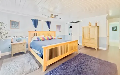 19280 SW 304th Street Homestead FL 33030