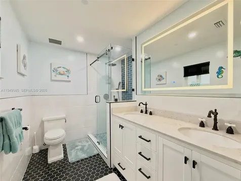 19280 SW 304th Street Homestead FL 33030