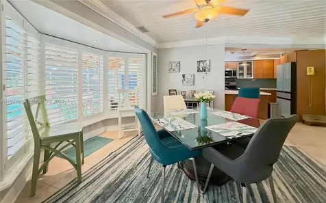 19280 SW 304th Street Homestead FL 33030