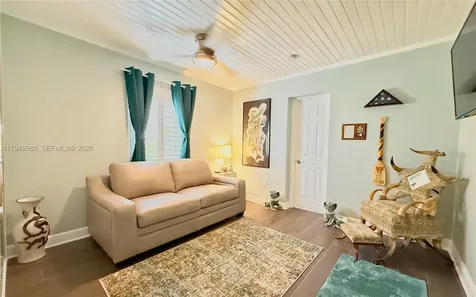 19280 SW 304th Street Homestead FL 33030
