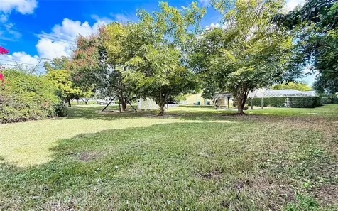 19280 SW 304th Street Homestead FL 33030