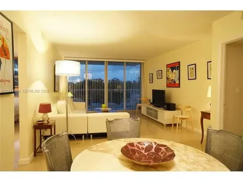 5600 Collins Avenue Miami Beach FL 33140