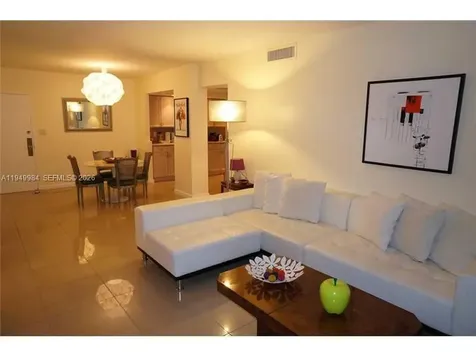 5600 Collins Avenue Miami Beach FL 33140