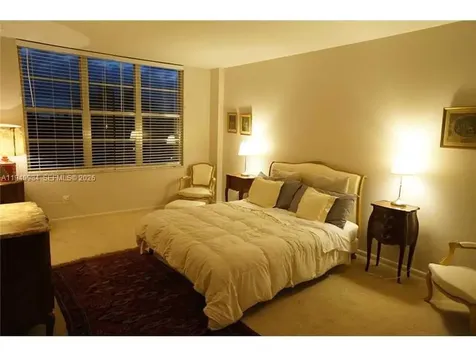 5600 Collins Avenue Miami Beach FL 33140