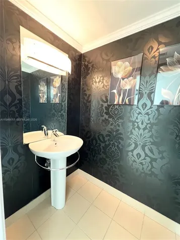 300 S Biscayne Boulevard Miami FL 33131