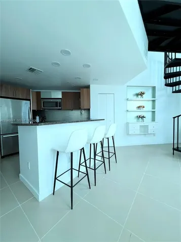300 S Biscayne Boulevard Miami FL 33131