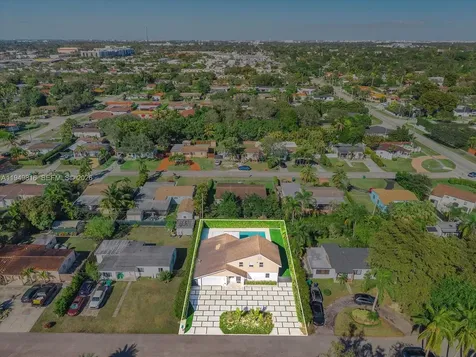 6735 SW 51st Street Miami FL 33155