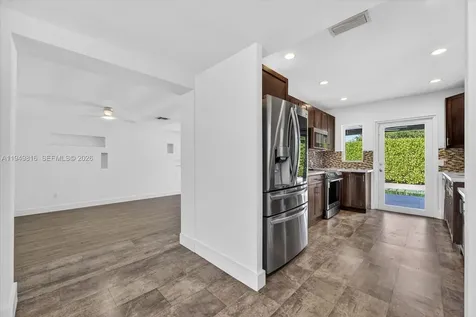 6735 SW 51st Street Miami FL 33155