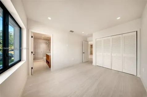 2625 SW 32nd Court Miami FL 33133
