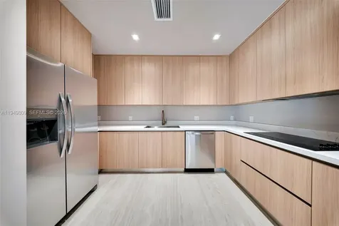 2625 SW 32nd Court Miami FL 33133