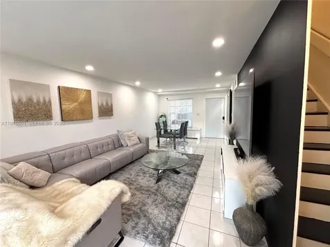 8384 SW 154th Avenue Miami FL 33193