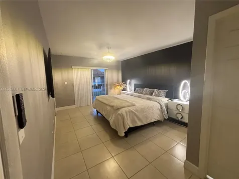 8384 SW 154th Avenue Miami FL 33193