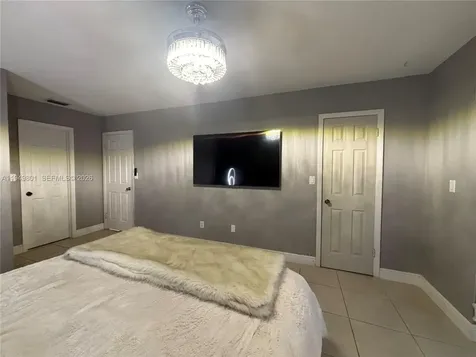 8384 SW 154th Avenue Miami FL 33193