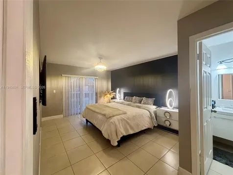 8384 SW 154th Avenue Miami FL 33193