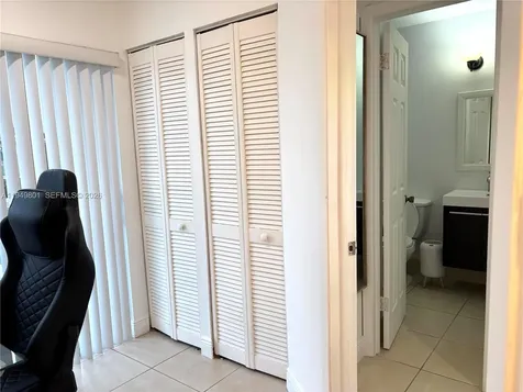 8384 SW 154th Avenue Miami FL 33193