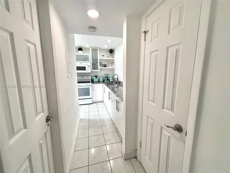 8384 SW 154th Avenue Miami FL 33193