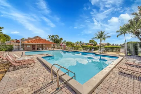 390 NW 86th Court Miami FL 33126