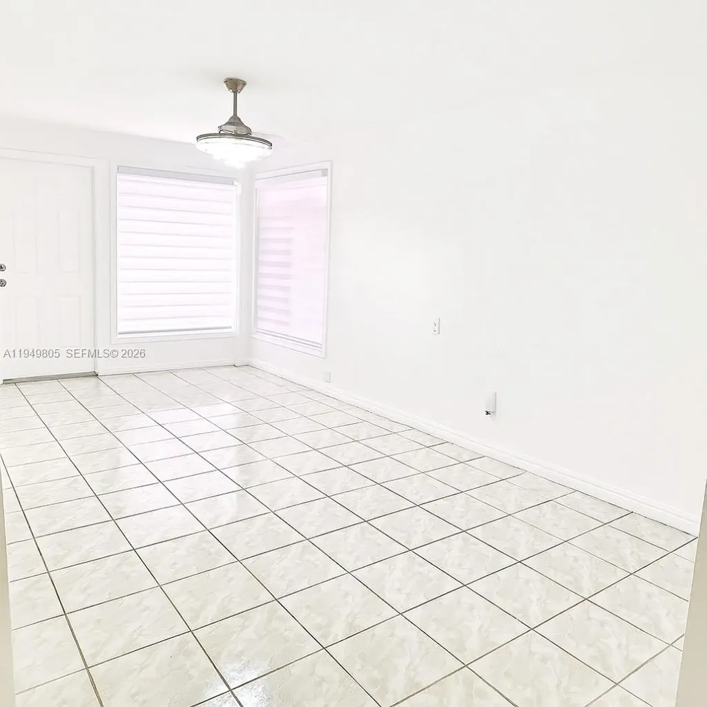 6120 Hayes Street Hollywood FL 33024