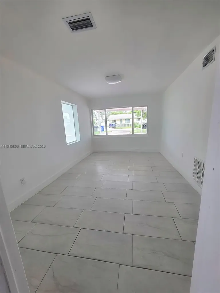 6120 Hayes Street Hollywood FL 33024