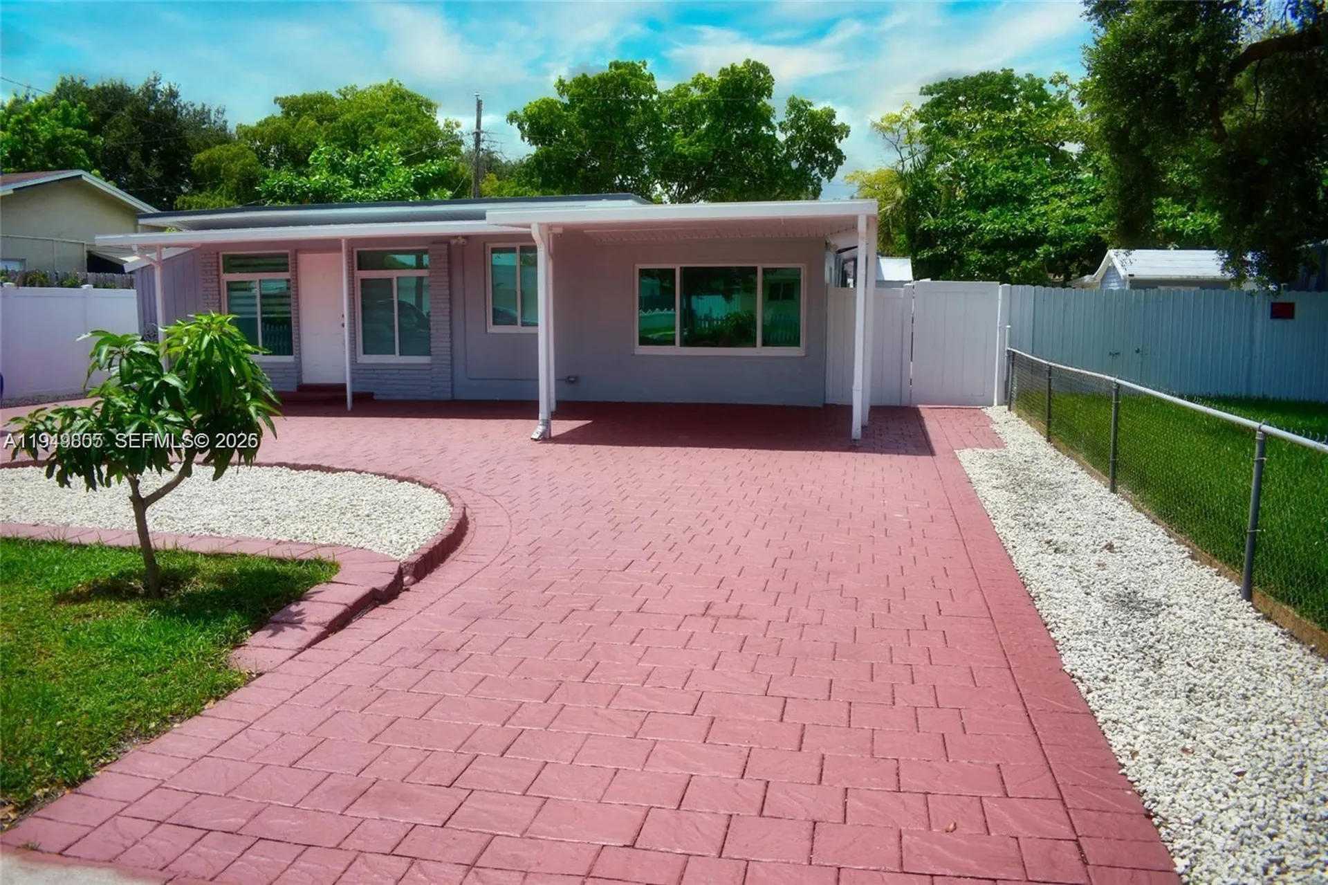 6120 Hayes Street Hollywood FL 33024