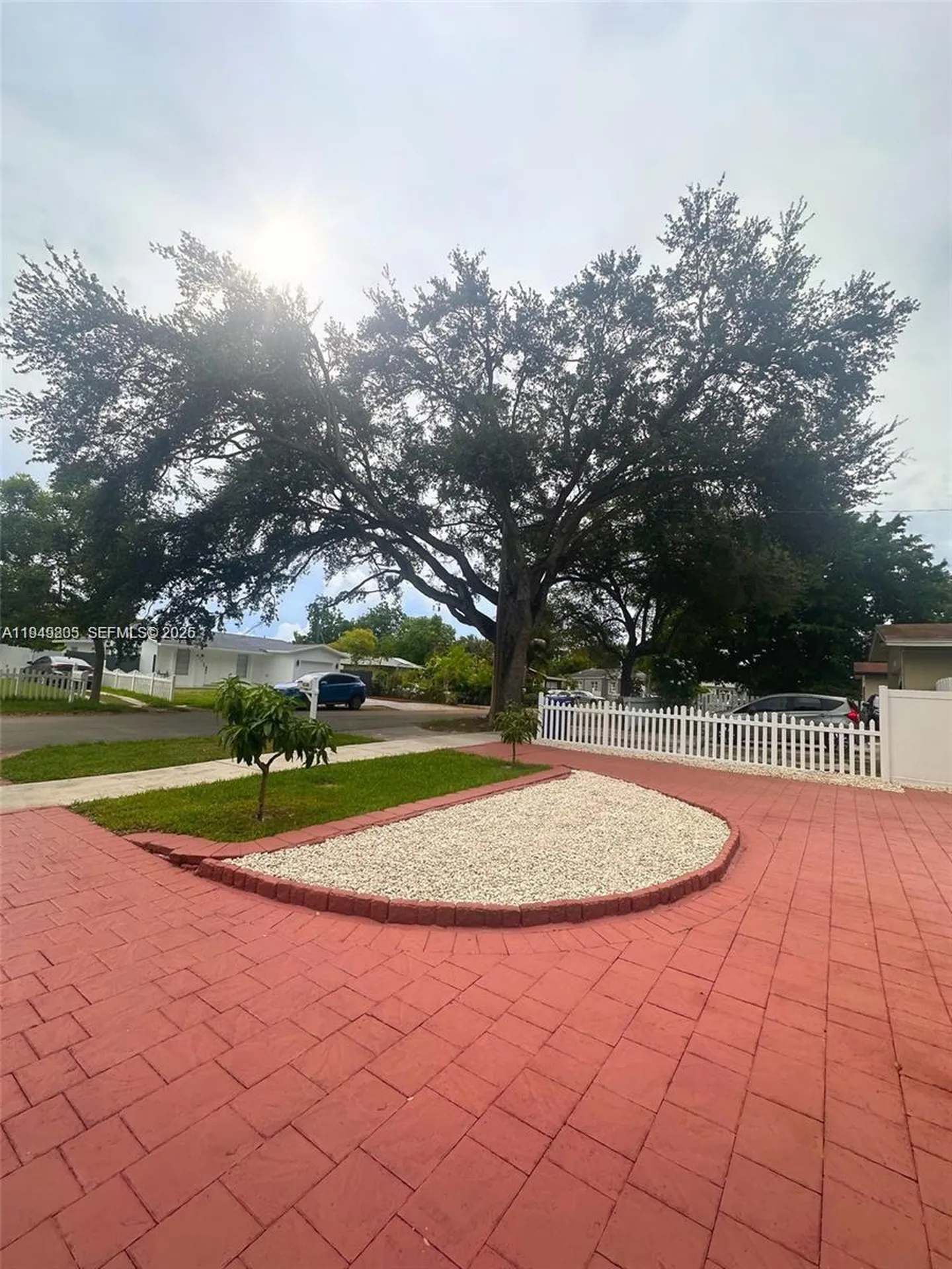 6120 Hayes Street Hollywood FL 33024