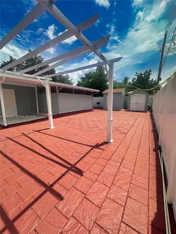 6120 Hayes Street Hollywood FL 33024