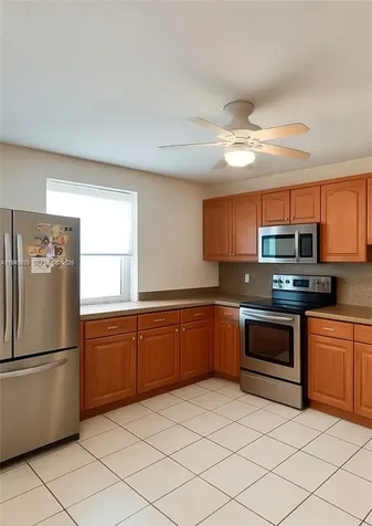 6120 Hayes Street Hollywood FL 33024