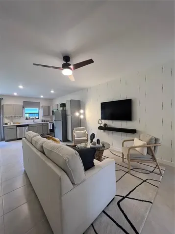 417 NE 1st Drive Florida City FL 33034