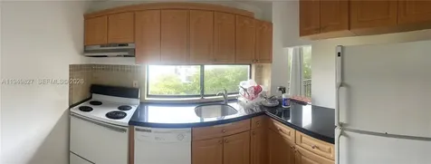 17021 N Bay Road Sunny Isles Beach FL 33160