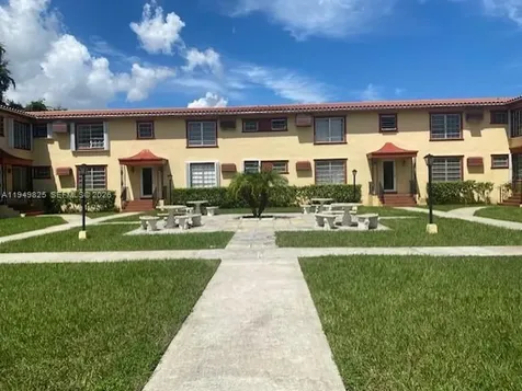661 SW 11th Street Miami FL 33129