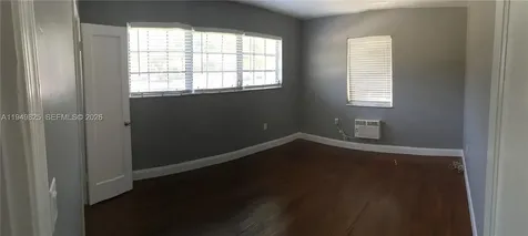 661 SW 11th Street Miami FL 33129