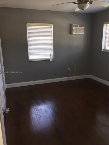661 SW 11th Street Miami FL 33129