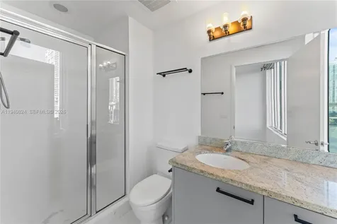 185 SW 7th Street Miami FL 33130