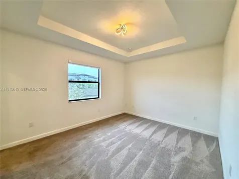 21050 NE 8th Avenue Miami FL 33179