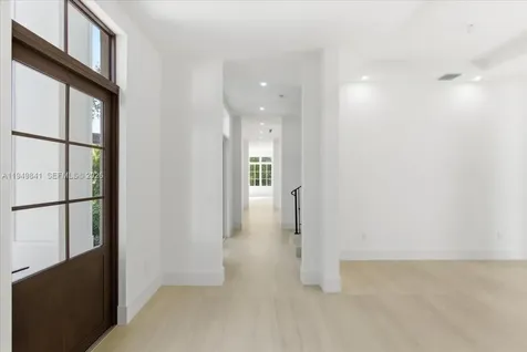 5940 SW 100th Terrace Pinecrest FL 33156