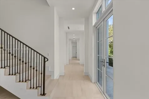 5940 SW 100th Terrace Pinecrest FL 33156