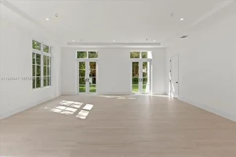 5940 SW 100th Terrace Pinecrest FL 33156