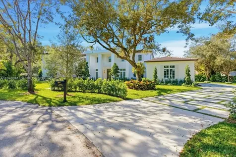 5940 SW 100th Terrace Pinecrest FL 33156